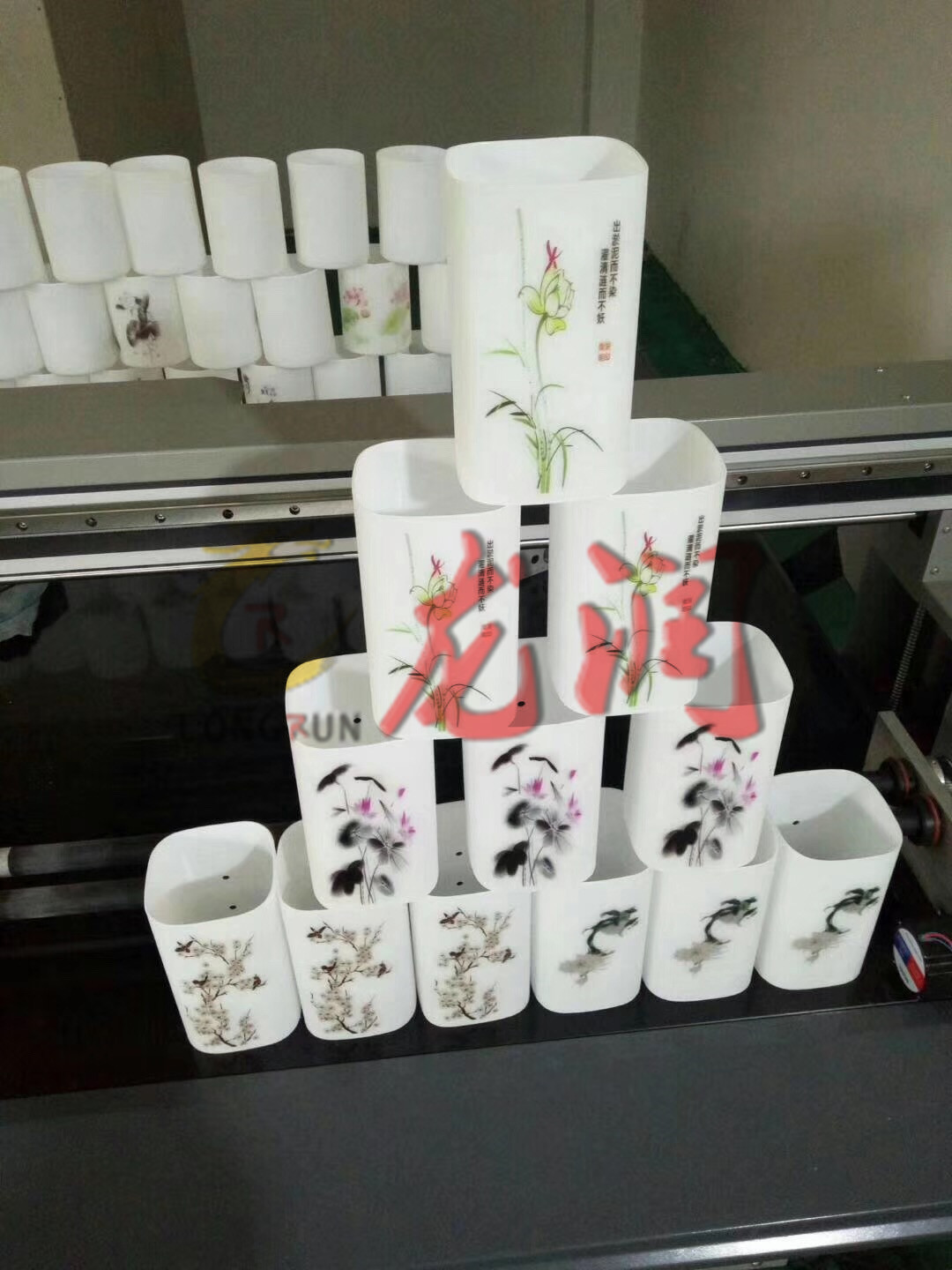 UV打印機(jī)|UV平板打印機(jī)|萬(wàn)能打印機(jī)|平板打印機(jī)|UV機(jī)|龍潤(rùn)|8d|彩印機(jī)|平板打印機(jī)價(jià)格|萬(wàn)能打印機(jī)價(jià)格|萬(wàn)能彩印機(jī)|UV平板機(jī)|uv打印機(jī)價(jià)格|uv打印機(jī)多少錢|uv打印機(jī)多少錢一臺(tái)